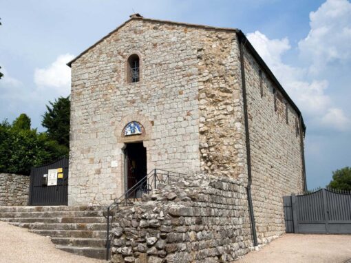 Chiesa di San Frediano a Montignoso